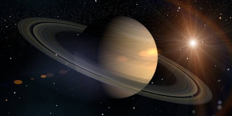 Saturno