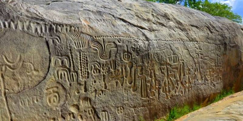 Vida longa à astrologia!