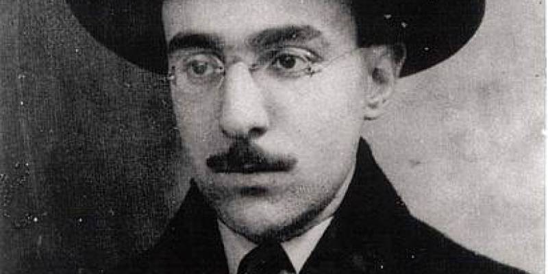 O escritor (e astrólogo) Fernando Pessoa